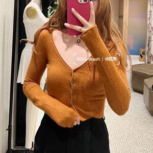 Aritzia Women's Orange and Brown Cardigan